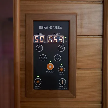 Apartment On Pobeda 4 With Sauna Кременчуг Экстерьер фото