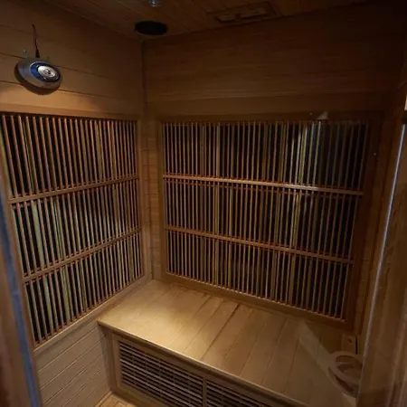 Apartment On Pobeda 4 With Sauna Кременчуг Экстерьер фото