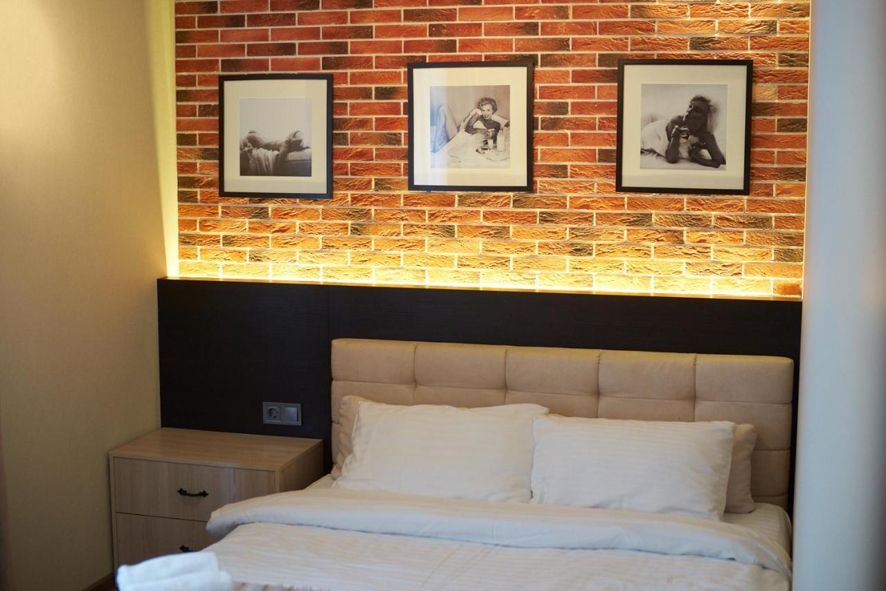 Apartment On Pobeda 4 With Sauna Apartment