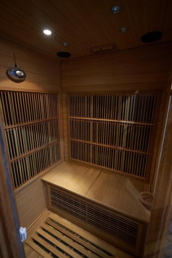 Apartment Apartment On Pobeda 4 With Sauna